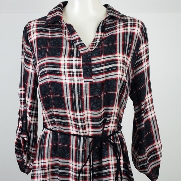 No Boundaries Dresses & Skirts - No Boundaries Dress size Large Black Red Plaid